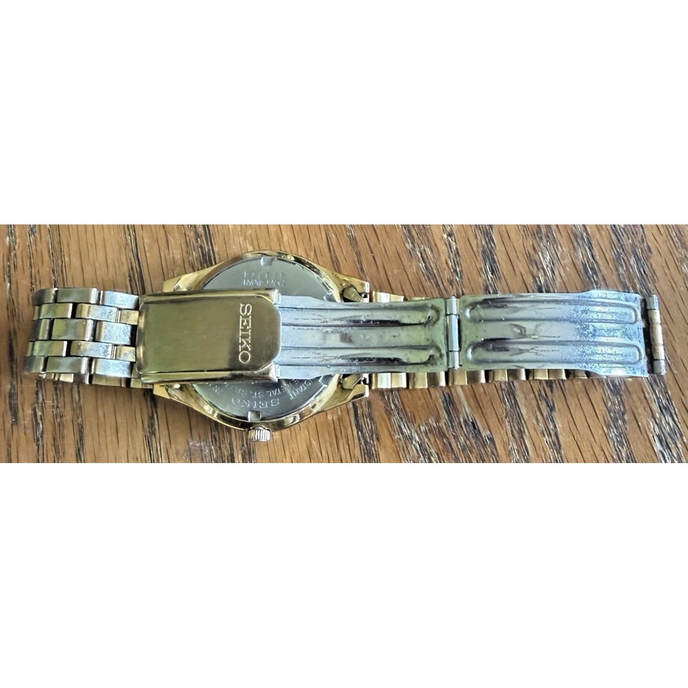 Vtg Quartz Seiko Man's‎ Wrist Watch 7N43-9048  - Timeless Elegance Working - Picture 10 of 10